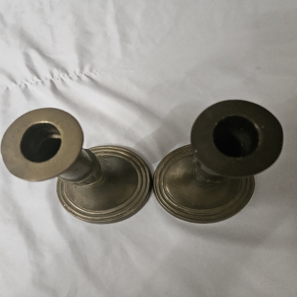 Vintage Set Of 2 Brass Candle Holders Elegant Antique Weighted Base India - Picture 4 of 9